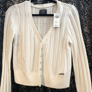 NWT A&F knit button down cardigan cropped